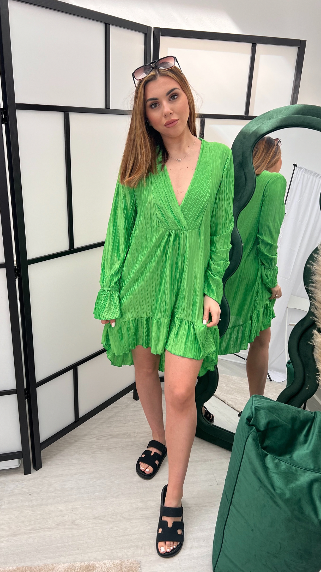 GREEN CRINKLED SHINY DRESS OVERSIZED