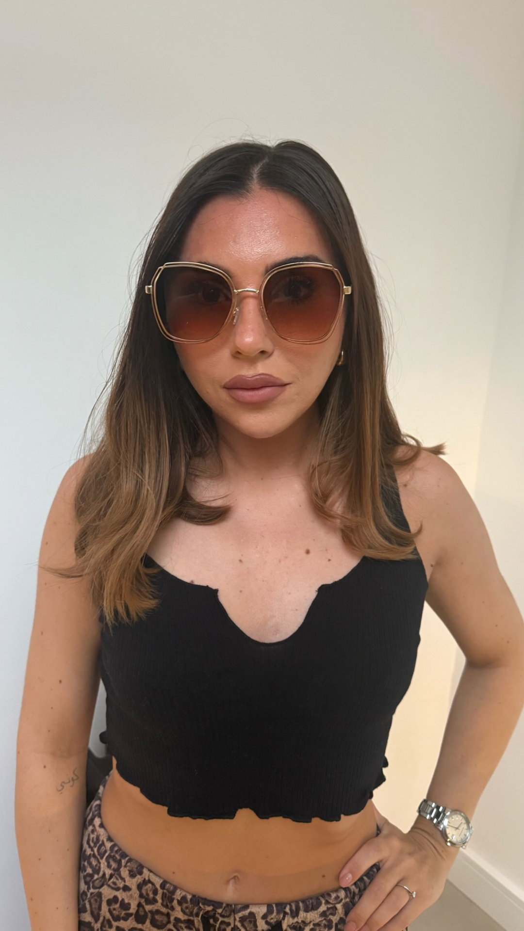 GOLD FRAME OVERSIZED SUNGLASSES