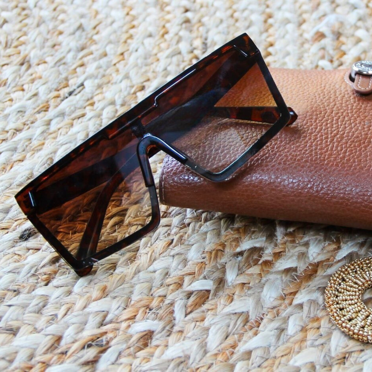 Classic LeopardSquare Sunglasses