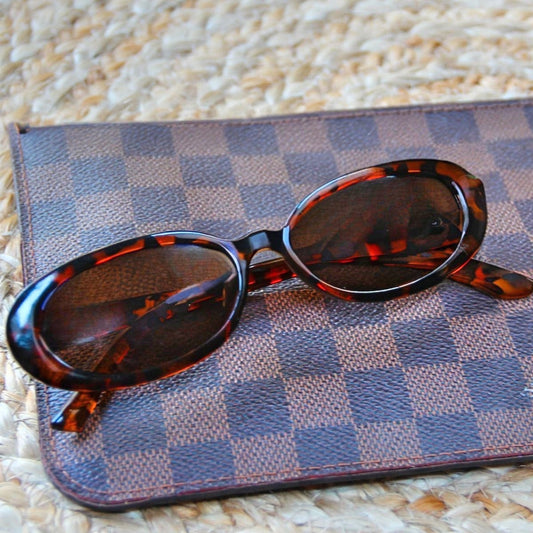 Oval TortoiseGlow Sunglasses